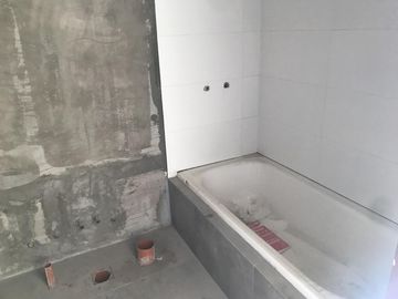 Venta / Monoambiente / Estudio / Con amenities / Apto Profesional / En Monserrat