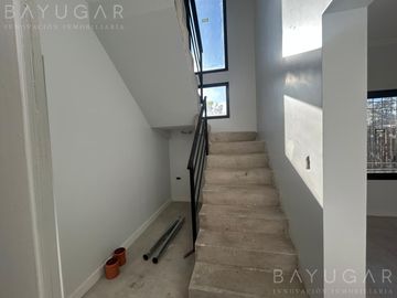 Venta Dúplex - Casas del Pilar - 3 ambientes