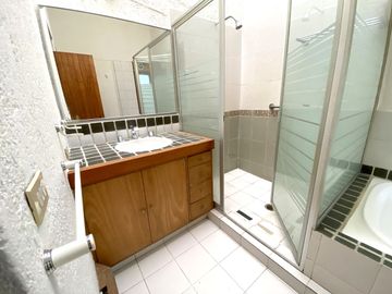 CASA EN CONDOMINIO EN VENTA EN OLIVAR DE LOS PADRES