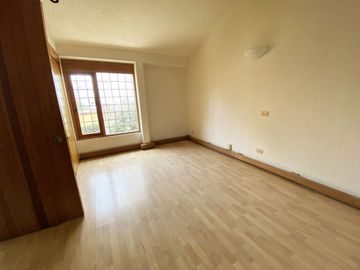 CASA EN CONDOMINIO EN VENTA EN OLIVAR DE LOS PADRES