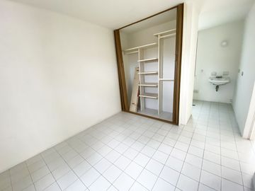 CASA EN CONDOMINIO EN VENTA EN OLIVAR DE LOS PADRES