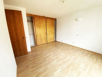 CASA EN CONDOMINIO EN VENTA EN OLIVAR DE LOS PADRES
