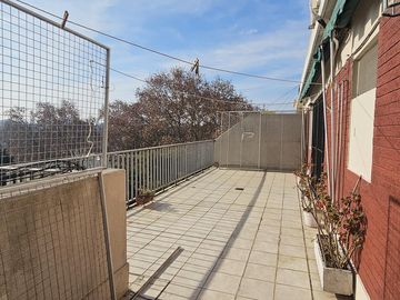 Venta Departamento de 3 ambientes con balcón terraza en Vicente López