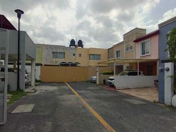 CASA EN VENTA HACIENDA REAL TONALA