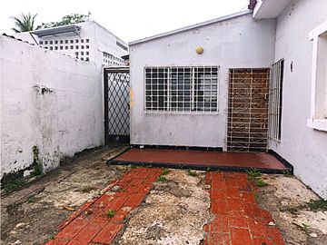 SE VENDE CASA LOTE SECTOR DE GRANADILLO, BARRANQUILLA.