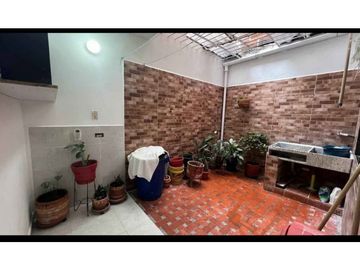 VENTA DE CASA EN BELÉN SAN BERNARDO RANGO 5