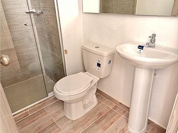 SE VENDE APARTAMENTO EN MALLORQUIN, PTO COLOMBIA.