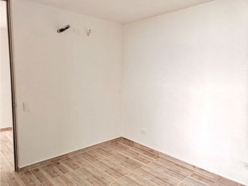 SE VENDE APARTAMENTO EN MALLORQUIN, PTO COLOMBIA.