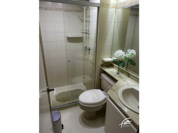APARTAMENTO EN VENTA EN EL POBLADO, MEDELLN