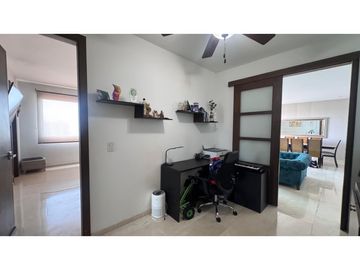 Venta de Apto. en Altos del Limón