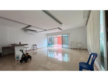 Venta de Apto. en Altos del Limón