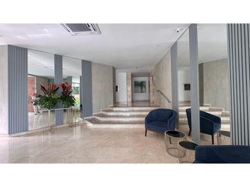 Venta de Apto. en Altos del Limón