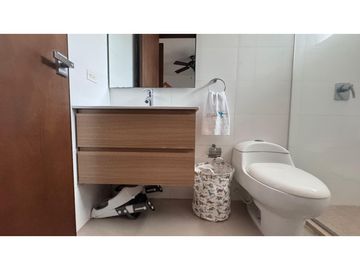Venta de Apto. en Altos del Limón