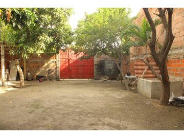 Lote con potencial turístico cerca del mar y aeropuerto G-36