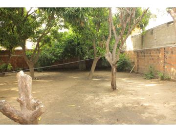 Lote con potencial turístico cerca del mar y aeropuerto G-36