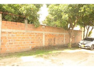 Lote con potencial turístico cerca del mar y aeropuerto G-36