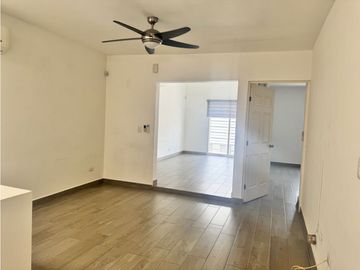 RMC CASA EN VENTA ALMERIA RESIDENCIAL EN APODACA EN NUEVO LEON