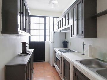 Casa en Venta en San Miguel de Allende – Amueblada, Terraza y Comunidad Cerrada
