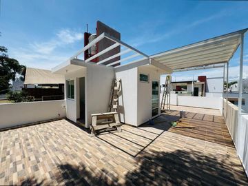 Casa con roof garden y recámara en planta baja – Fracc. privado en Coatepec