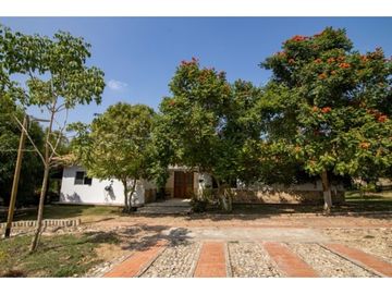 Casa en Venta en La Hacienda en Arjona