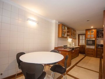 Venta Casa 6 amb. en La Lucila