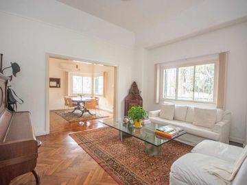 Venta Casa 6 amb. en La Lucila