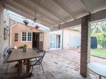 Venta Casa 6 amb. en La Lucila