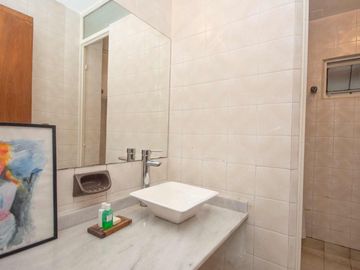 Venta Casa 6 amb. en La Lucila