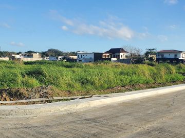 RUSH! HOT SPRING LOT for Sale In Laguna Philippines