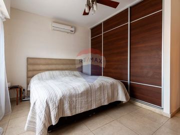 CASA EN VENTA 3 DORMITORIOS BARRIO PARQUE BERNAL