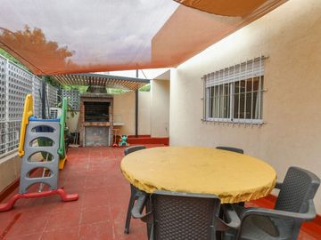 Venta Ph 4 ambientes con terraza Villa Urquiza!!