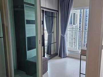 Aspire Erawan TowerB 17th floor 2 bedrooms 1 bathroom