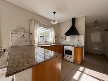 Casa 3 ambientes, La Rinconada, Pilar ALQUILER
