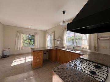 Casa 3 ambientes, La Rinconada, Pilar ALQUILER