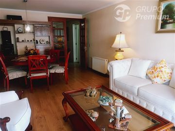 Departamento en Venta en Amplio departamento en pleno barrio El Llano Subercaseaux