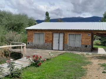 Casa en Venta de cuatro ambientes en El Bolsón