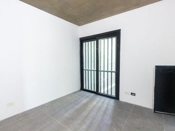 VENTA DEPARTAMENTO 3 AMBIENTES COCHERA ESTRENAR