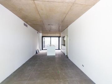 VENTA DEPARTAMENTO 3 AMBIENTES c PATIO - SUITE