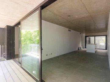 VENTA DEPARTAMENTO 3 AMBIENTES c PATIO - SUITE