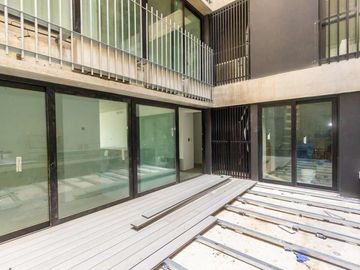 VENTA DEPARTAMENTO 3 AMBIENTES c PATIO - SUITE