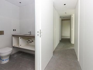 VENTA DEPARTAMENTO 3 AMBIENTES c PATIO - SUITE