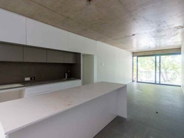 VENTA DEPARTAMENTO 3 AMBIENTES c PATIO - SUITE