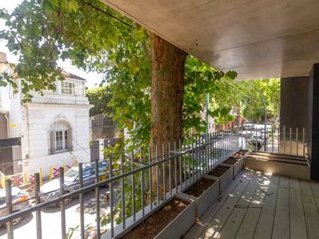 VENTA DEPARTAMENTO 3 AMBIENTES c PATIO - SUITE