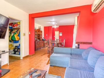 VENTA CASA 4 AMB. YEI PORÁ  TORTUGUITAS PERMUTA