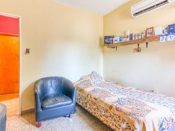 VENTA CASA 4 AMB. YEI PORÁ  TORTUGUITAS PERMUTA