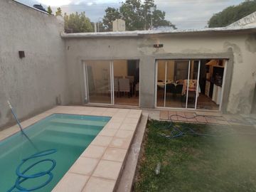 VENTA LOFT AMOBLADO GODOY CRUZ APTO TURÍSTICO