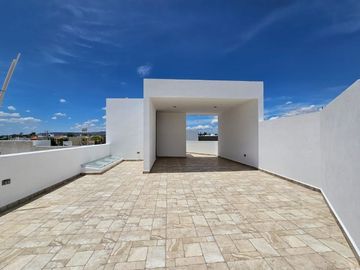 CASA EN VENTA EN RESIDENCIAL LORETTA 1 AL NORPONIENTE DE AGUASCALIENTES