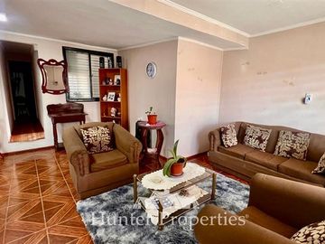 Casa en Venta en 10 oriente entre 23 y 24 sur
