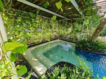 1-BR Condo at The Riviera Wongamat close to Sanctuary of Truth