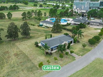 Casa en venta Pilar Golf Club